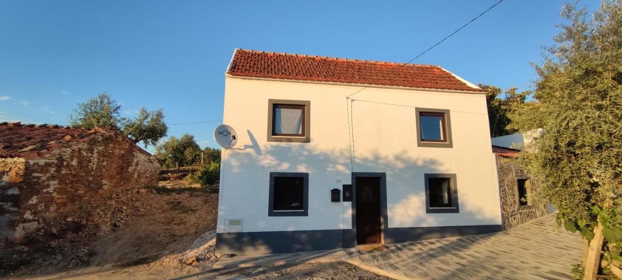 Pomar Das Oliveiras - Private Swimming Pool - Free Ev Chrg - Pet Friendly Carvalhal  Exterior photo